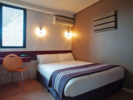 Y Hotel City South - Tourism Canberra 0