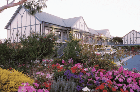 Country Comfort Adelaide Manor - Tourism Canberra