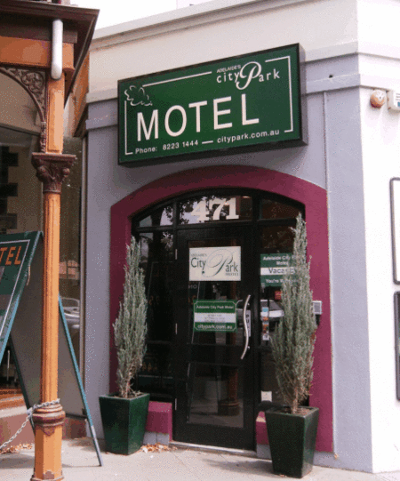 City Park Motel - Tourism Canberra 1