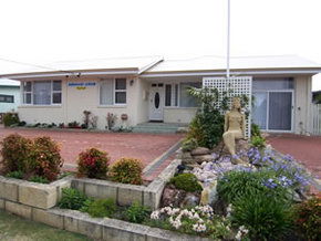 Mermaid Lodge - Tourism Canberra 1