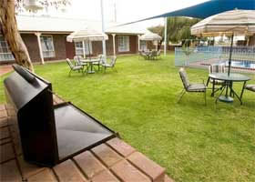 Carn Court Holiday Apartments - Tourism Canberra 3