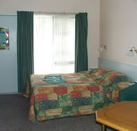 Lazy River Motor Inn - Tourism Canberra