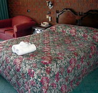 Bell Tower Motor Inn - Tourism Canberra