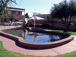 Bell Tower Motor Inn - Tourism Canberra 1