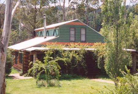 Canobolas Mountain Cabins - Tourism Canberra 4