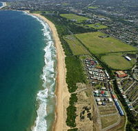 Wollongong Surf Leisure Resort - Tourism Canberra