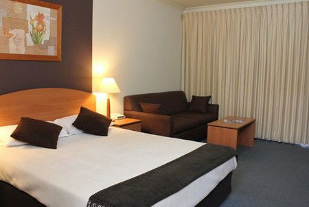 Peninsula Nelson Bay - Tourism Canberra 0
