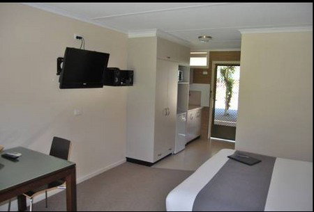Murray View Motel - Tourism Canberra 3