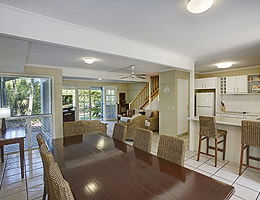 Coco Bay Resort - Tourism Canberra 2