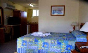 Cooks Endeavour Motor Inn - Tourism Canberra 2