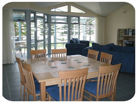 Port Lincoln Foreshore Apartments - Tourism Canberra 1