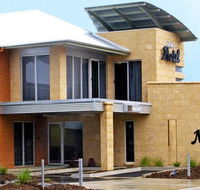 Strath Motel - Tourism Canberra