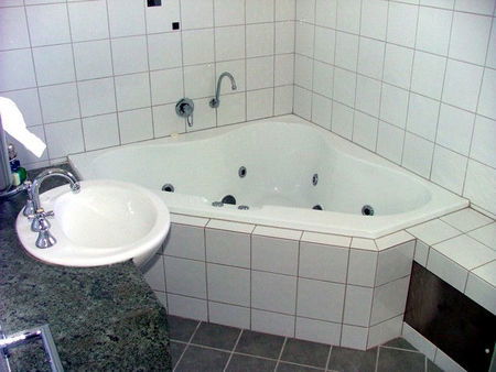 Tasman Beachside Apartments - Tourism Canberra 0