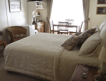 Beauty Point Cottages - Tourism Canberra