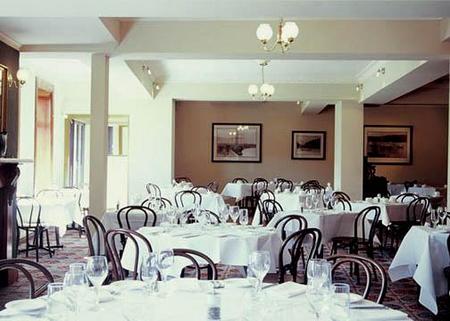 Clarion Hotel City Park Grand - Tourism Canberra 4