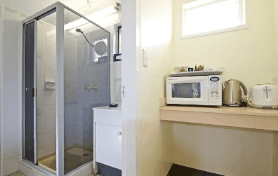 Martin Cash Motor Lodge - Tourism Canberra 2