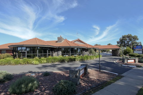 Comfort Inn Julie-Anna - Tourism Canberra 0