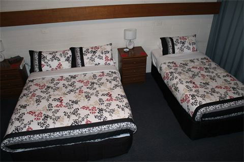 Orana Motor Inn - Tourism Canberra 2
