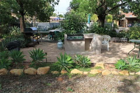 Orana Motor Inn - Tourism Canberra 6