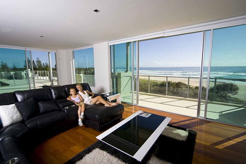 The Beach Cabarita - Tourism Canberra 1