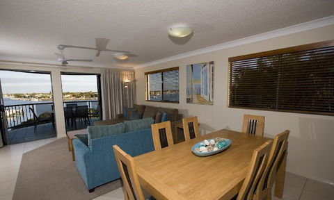 Riverdance Apartments - Tourism Canberra 1