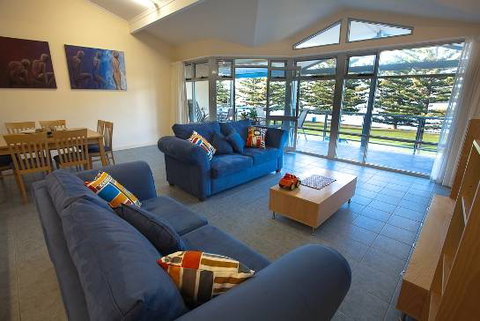 Port Lincoln Foreshore Apartments - Tourism Canberra 3