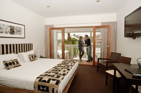 The Manna Of Hahndorf - Tourism Canberra 1