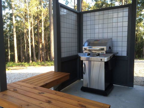 High Peaks Cottages - Tourism Canberra 3