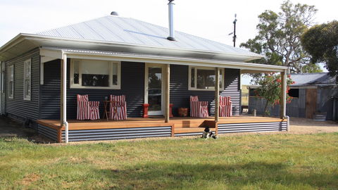 Rabbiter's Hut - Tourism Canberra 0