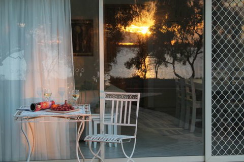 17 QED Lakehouse - Tourism Canberra 2