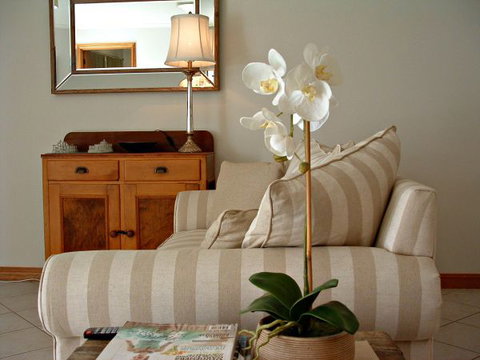 17 QED Lakehouse - Tourism Canberra 4