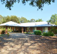 Abelia House - Tourism Canberra