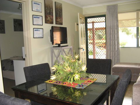 Ficifolia Lodge Kangaroo Island - Tourism Canberra 3