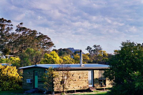 Mount Zero Log Cabins - Tourism Canberra 0