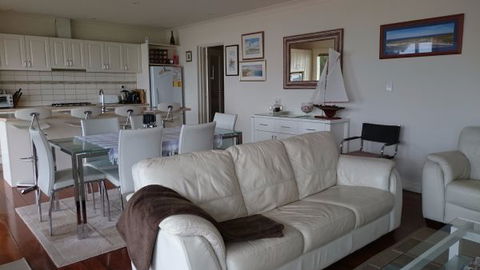 St Helens Beachfront - Tourism Canberra 1