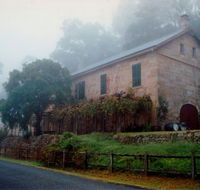 Tizzana Winery Bed And Breakfast - Tourism Canberra