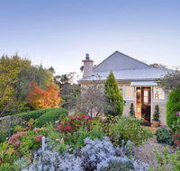 102 on Strath - Tourism Canberra