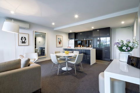 381 Cremorne - Tourism Canberra 1