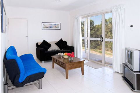 Allusion Cottages - Tourism Canberra 2