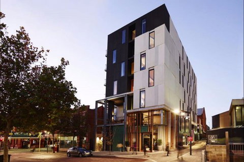 Alex Hotel Northbridge - Tourism Canberra 0