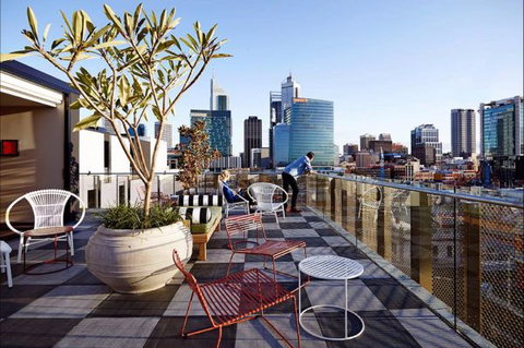 Alex Hotel Northbridge - Tourism Canberra 2