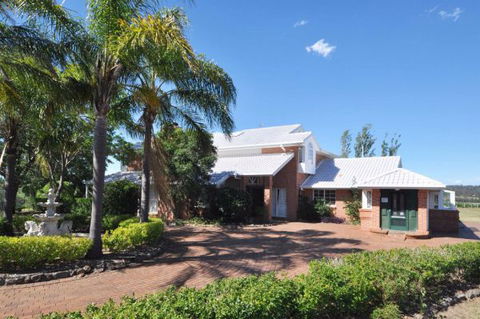 Beggars Bridge Homestead - Tourism Canberra 0