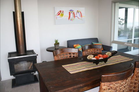 BTU Cottage Nowra Hill - Tourism Canberra 5