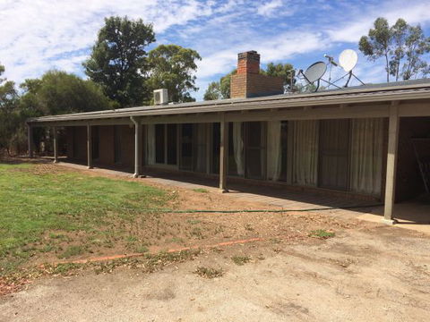 Coonara Farm Stay - Tourism Canberra 0