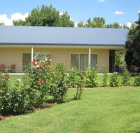 Cottonwoods Accommodation - Tourism Canberra