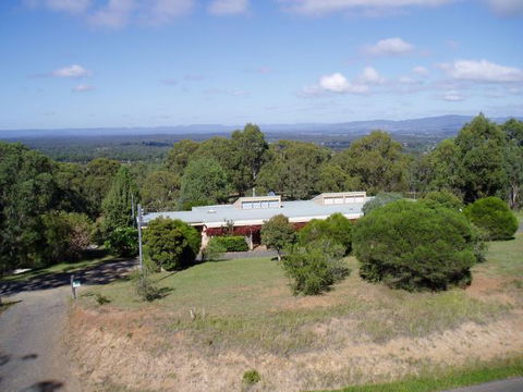 Engelwood Ridge - Tourism Canberra 0