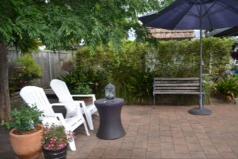 Garden Cottage B And B - Tourism Canberra 5