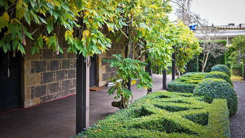 Kyneton Old Rectory - Tourism Canberra 4
