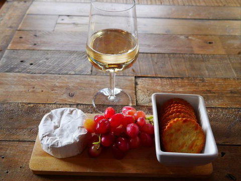 La Perrie Chalet Bed And Breakfast - Tourism Canberra 4
