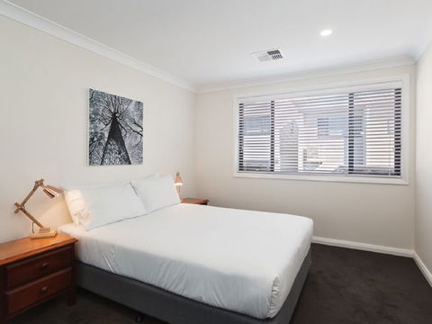 Lambton Road - Tourism Canberra 1